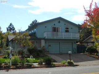 3752 Kevington Ave, Eugene OR  97405-1176 exterior