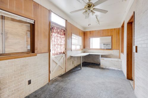 4755 Lotus Ave, Chicago IL 60641-4815 exterior