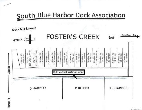 218 Woodsome Rd, Babylon NY 11702-3319 exterior