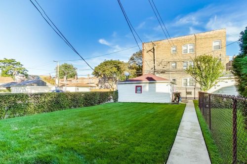 9401 Justine St, Chicago IL 60620-5129 exterior