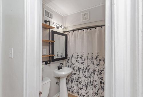 3431 45th St, Milwaukee WI  53216-3328 exterior