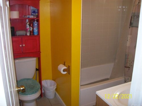 2705 Olive Ave, Fullerton CA 92833-3542 exterior