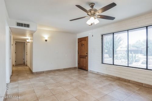 8601 4th St, Tucson AZ  85710-2511 exterior