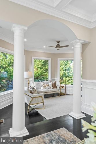 1645 Kirby Rd, Mc Lean VA  22101-3240 exterior