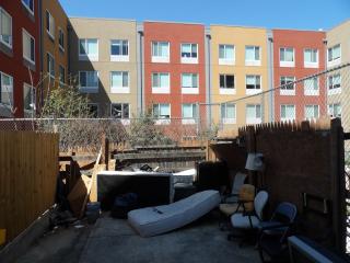 1634 Sydenham St, Philadelphia PA  19121-3418 exterior