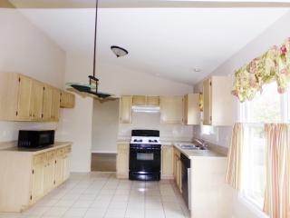 3118 Blackhawk Trl, Saint Charles IL  60174-8610 exterior