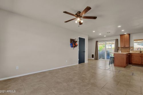 3520 Anderson Dr, Phoenix AZ 85032-2018 exterior