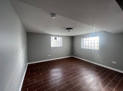 510 2 Ave, Broadview IL 60153-1110 exterior