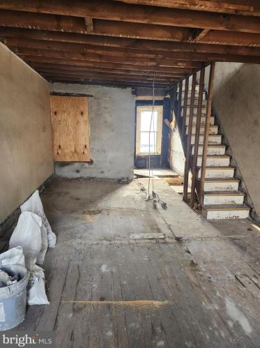 2029 9 St, Philadelphia PA 19122-1313 exterior