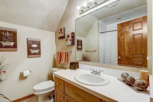 1701 Overlook Dr, Joliet IL 60431-1554 exterior