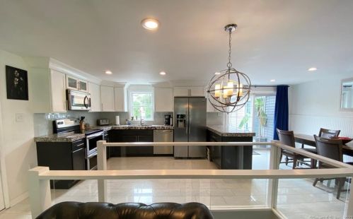 68 Pratt Rd, Killingly CT 06241-1740 exterior