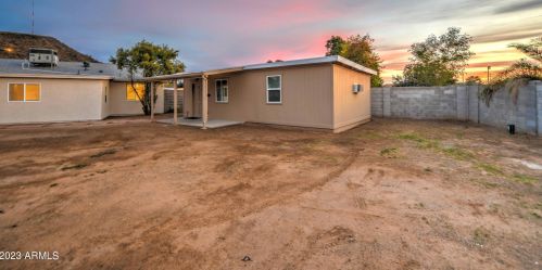 12616 20th Dr, Phoenix AZ  85029-2611 exterior