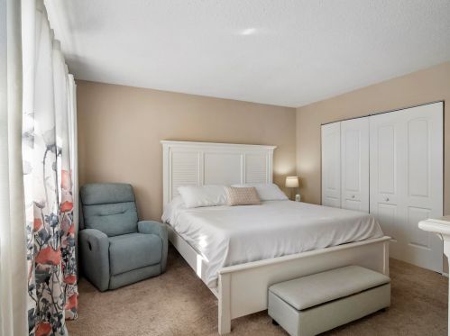 182 Selva Ct, Fort Pierce FL 34983-2020 exterior