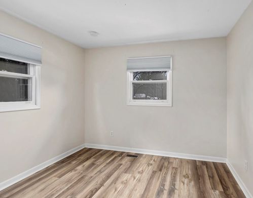 2536 Chaparral St, Kalamazoo MI  49006-1329 exterior