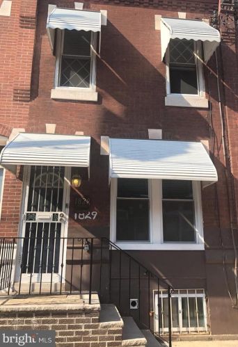 1829 Dudley St, Philadelphia PA  19145-2923 exterior