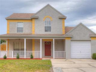 9718 Fox Hollow Rd, Tampa FL  33647-1830 exterior