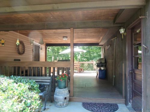 125 Roulin St, Torrington, CT 06790-3758