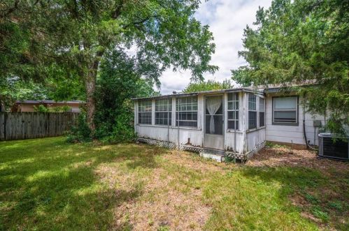 2520 Avenel Dr, Dallas TX 75234-3428 exterior