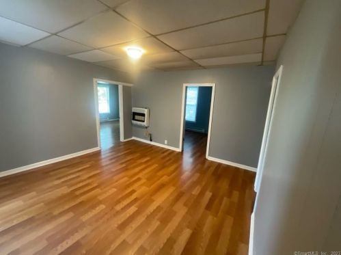 181 Derby Ave, Derby CT 06418-2012 exterior