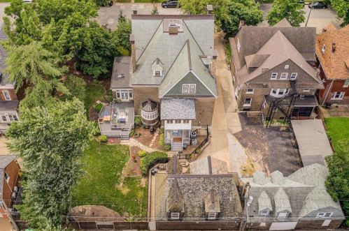 5211 Washington Pl, Saint Louis MO 63108-1117 exterior