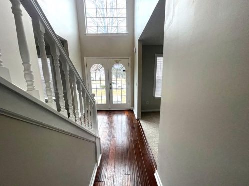 1623 Rogers Crossing Dr, Lithonia GA  30058-7011 exterior