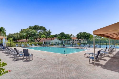 9903 Pavarotti Ter, Boynton Beach FL 33437-3365 exterior