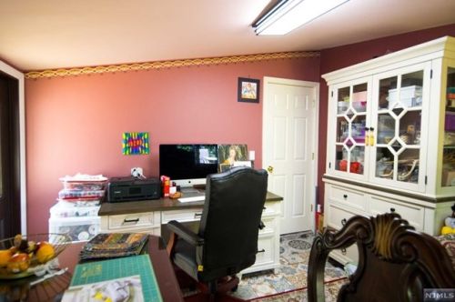 883 Garrison Ave, Teaneck NJ  07666-2569 exterior