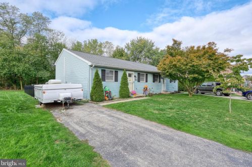 123 Blettner Ave, Hanover, PA 17331-9209