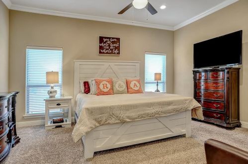 2805 Lillis Ln, Denison TX 75020 exterior