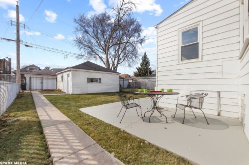 8344 Carpenter St, Chicago IL 60620-3130 exterior