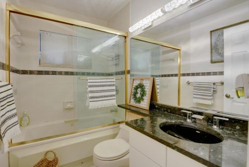 2414 30 Rd, Boca Raton FL 33431-6370 exterior