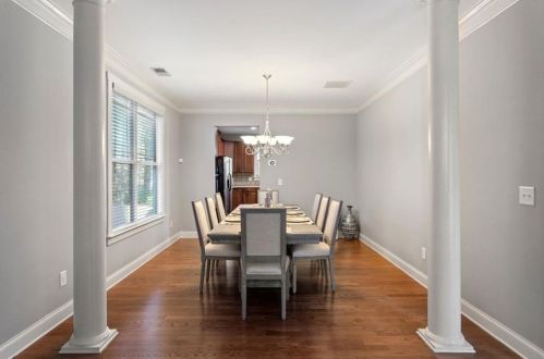 2077 Hatteras Way, Atlanta GA 30318-1085 exterior