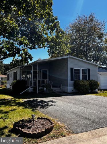 4 Downing St, Easton MD 21601-6212 exterior