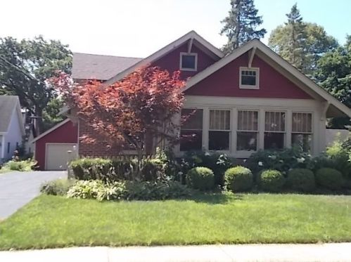 361 Fairview Park Ave, Bull Valley, IL 60014-4217