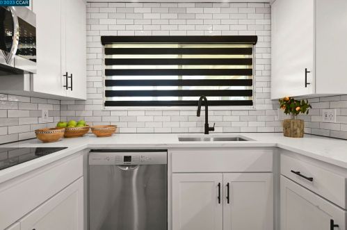 1777 Clayton Way, Concord, CA 94519-1842