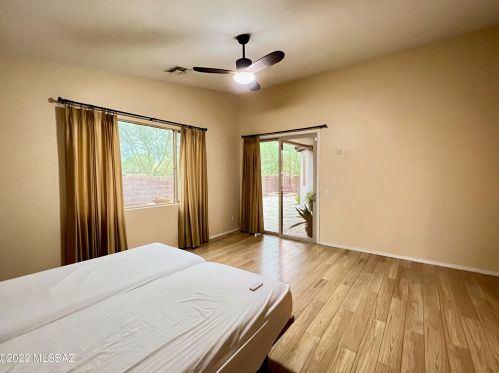 4051 Still Canyon Pass, Tucson AZ  85745-4166 exterior