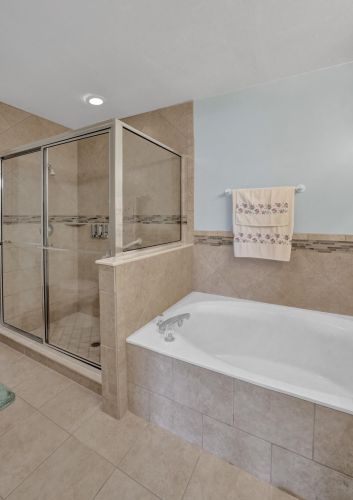 6876 Bitterbush Pl, Boynton Beach FL 33472-2902 exterior