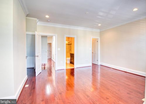 1930 1st St, Washington DC 20001-1060 exterior