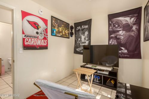 506 Iroquois Ave, Tucson AZ 85745-3161 exterior