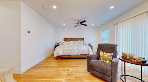 17 Maddox Ave, Milford CT 06460-6226 exterior