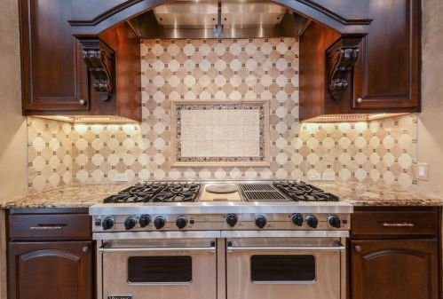 5450 Honea Egypt Rd, Montgomery TX 77316-9483 exterior