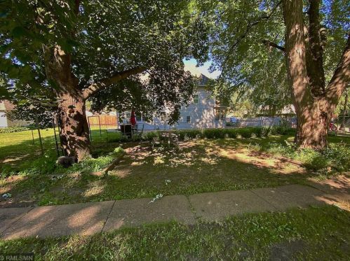 62 Hatch Ave, Saint Paul MN 55117-4716 exterior