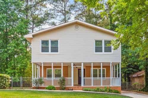 4273 Marjorie Rd, Lithonia, GA 30039-6536