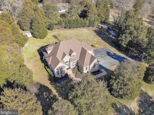 3300 Holland Clf Rd, Huntingtown MD 20639-9722 exterior