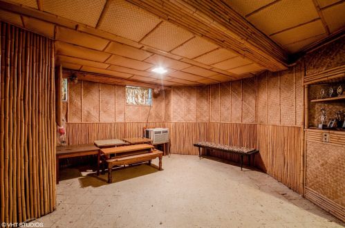 5227 Lamon Ave, Chicago IL 60630-1605 exterior