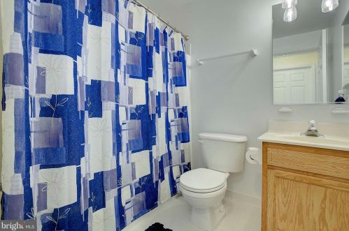 831 Alameda Dr, Huntingtown MD 20639-9510 exterior