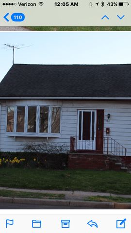 920 Ross St, Rahway, NJ 07065-2134