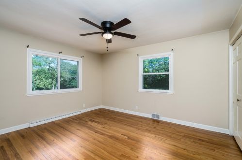 219 Daphne Rd, Milwaukee WI 53209-3346 exterior