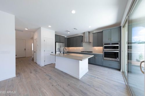 6439 17th Pl, Phoenix AZ  85016-4554 exterior