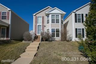 1760 Simms St, Aurora IL  60504-4789 exterior